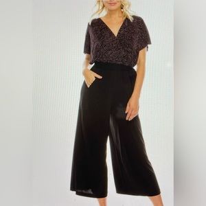 London Times Two Toned V-Neck Jumpsuit - Size 1X